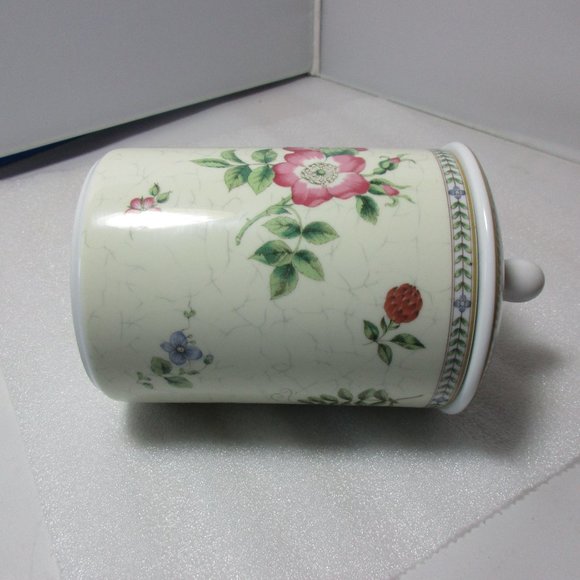Wedgwood China Floral Design Fleur Canister Jar - Picture 5 of 11